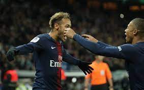 Jun 19, 2021 · tous les samedis, florian gazan revient sur une actualité foot marquante de la semaine et se lance dans un pari avec humour, ironie, décalage mais toujours avec de l'information. Neymar Of Paris Saint Germain Celebrates His Score With Kylian Mbappe Neymar Paris Saint Germain Kylian Mbappe