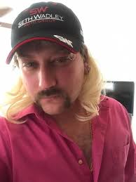 Shout out to Ashanti TheBoss Middleton and the girls of Esrever ! We gonna  party tonight!!!