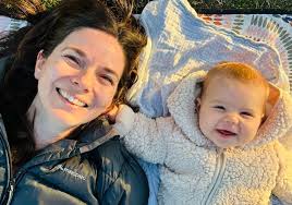 I've been off the radar recently, I've been quite busy having a baby and  becoming a mum! When I first started mat leave I was a tad ambitious