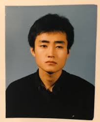 Hal tersebut diperlihatkan jungkook dan pemilik nama asli kim taehyung dalam acara tersebut. Kth Facts On Twitter Taehyung Got That Good Looks From His Father Damn He Is So Handsome Bts Twt