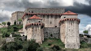 Ourém | Castelo vai ter passadiço, museu e nova paisagem (c/vídeo) | Médio  Tejo