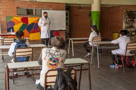 Así lo informó a través de un comunicado de prensa la asociación nacional de. Recomendacion Para La Vuelta A Clases Presenciales En El Contexto De La Pandemia Por Covid 19 Reuma Quien Sos