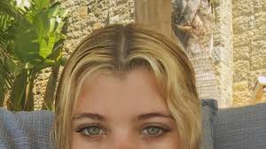 If auditing your kitchen cabinets is on your spring cleaning list, you may confront an old friend that's been sitting there for a while: Sofia Richie Cut Her Hair With Kitchen Scissors Teen Vogue