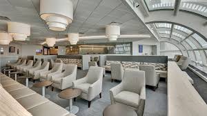 La banque nationale est un usager autorisé. The Lounges Of Orlando International Airport Mco Updated 12 2020 Your Mileage May Vary