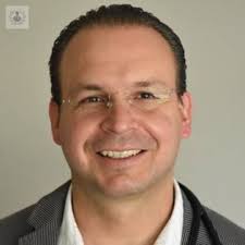 20 médicos especialistas en Cálculos Renales (Urolitiasis) de Consulta  privada