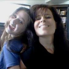 Yvette Busch's Instagram, Twitter & Facebook