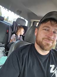 Tyler Kessinger's Instagram, Twitter & Facebook