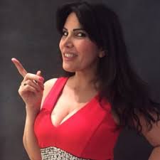 Giulia salemi è stata mandata direttamente al televoto (ed eliminata) a causa di una violazione del regolamento nella semifinale del gf vip. Fariba Tehrani Fari146 Twitter