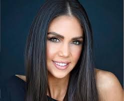 Allison Cook's Instagram, Twitter & Facebook