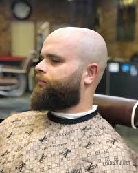 I have never had my hair trimmed in Portugal as always lived some time in  UK, but here permanently now. How do I ask for a trim, with layers ? I used