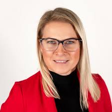 Planet Hollywood or Royalton Splash Riviera for family?