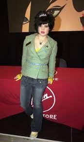 Select from premium kelly osbourne of the highest quality. Sometimes She Wore A Tiara Fashion 2000s Fashion Kelly Osbourne