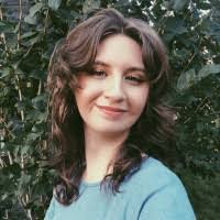 Roxanne Platt's Instagram, Twitter & Facebook