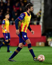 Pin En Futbol El de matadepera se unió a la doctrina piqué. pinterest