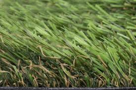 Artificial lawns are much lower maintenance than traditional natural lawns although they do still require some routine care to ensure they stay in good condition. Best Artificial Grass Updated Aug 2021 Mygardenzone