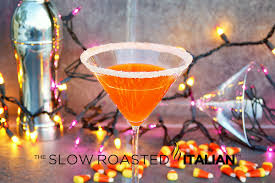 21.9.1956 (64 let) münchen, bayern, západní německo. Candy Corn Martini