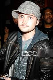 25 Sopranos Cast Party At Home Stock Photos, High-Res Pictures, and Images 