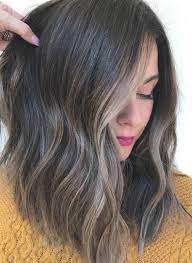 Brown Lob With Partial Highlights For Straight Hair Straight Hairstyles Balayage Straight Hair Dark Hair With Highlights