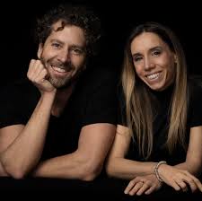 A podcast for wedding photographers. 148 Two Mann Studios Creative Wedding Photography Course