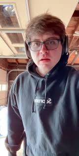 splitting wood its cold 😟