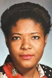 Roxanne Williams's Instagram, Twitter & Facebook