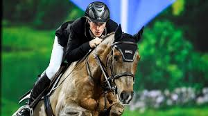 High yummy ridden by alexander zetterman in aachen 2010, gelding, born 2002, by new. Alexander Zetterman Ford Till Sjukhus P4 Malmohus Sveriges Radio