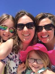 Bon week-end Valentin 😉 #theroadwithmomabprod 📷🇨🇵