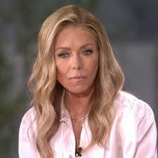 Katie Heywood's Instagram, Twitter & Facebook