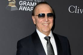 Tommy Mottola to receive star