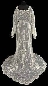 Tambour Wedding Dress Circa 1905 Courtesy Of The Lace Guild Museum Uk Art Nouveau Dress Vintage Dresses Vintage Gowns