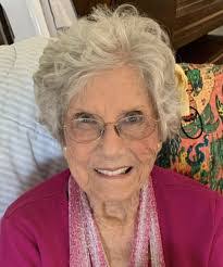 Rachel Yarbrough's Instagram, Twitter & Facebook