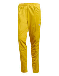 Find the hottest sneaker drops from brands like jordan, nike, under armour, new balance, timberland and a ton more. Prescripcion De Este Modo Ahora Yellow Adidas Tracksuit Punto Muerto Capacidad Conversion