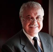 طلال أبو غزالة : مستعدون لتقديم خبراتنا في مجال التعليم