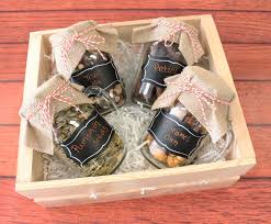 After all, what greater gift can there be than laughter? Wedding Gifts From Coworkers 15 Sentimental Wedding Gifts For The Couple Creative
