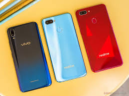 Ganti hp mu dengan spek termutakhir di tahun 2020. 5 Rekomendasi Hp Murah Spek Dewa Digital Station