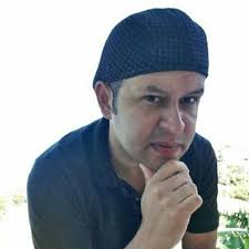 Livro Visoes Cosmicas para se Viver com Etica