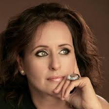 Beatriz Cabanas's Instagram, Twitter & Facebook