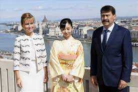 Check spelling or type a new query. I Kerulet Budavar Japan Hercegno Budapesten
