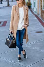 Collection sportswear chic tendance marine pour la femme active. Top Tendances 17 Inspirations Look Sport Chic Femme Hiver 2020 Fitostic Com Sport Mode Beaute Lifestyle Magazine