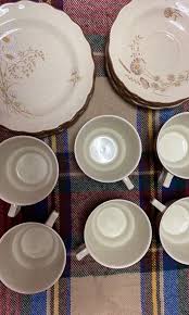 Melalui cara yang kecil, kerap tidak dilihat, mereka mempertingkatkan kehidupan harian di dapur dan telah menjadi pertimbangan utama semasa kami. Pinggan Mangkuk Antiques Vintage Collectibles On Carousell