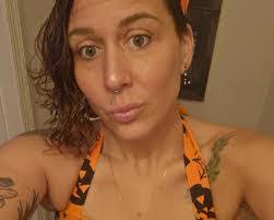 Kristen Cuellar's Instagram, Twitter & Facebook