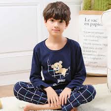 Es a través del juego que los niños conocen e interactúan con su entorno, elaborando así esquemas mentales que les permiten organizar compresivamente el mundo que los rodea. Pijama Coreano Infantil Para Adolescentes Juego De Pijamas Para Nino Pijamas De Algodon Para Escuela Primaria Otono Sets De Pijamas Aliexpress