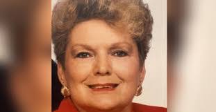 Mary Thigpen's Instagram, Twitter & Facebook