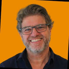 Peter Dore's Instagram, Twitter & Facebook