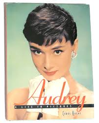AUDREY : A Life in Pictures by Carol Krenz