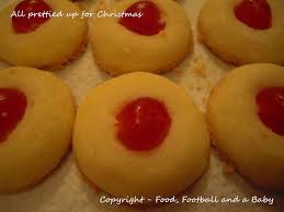 She found the canada cornstarch shortbread cookie recipe and quickly baked up a batch, already knowing this had to be the one. Grandma S Canada Cornstarch Shortbread Cookies Shortbread Cookies Shortbread Cookies With Cornstarch Food Printables