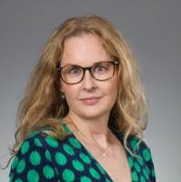 Amy Bergstrom's Instagram, Twitter & Facebook