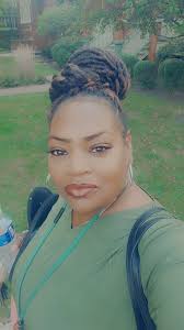 Hi all! I just wanted to introduce myself and share a photo I took... My  name is Latonya but ppl just call me Tonya for short. Nice to meet everyone!