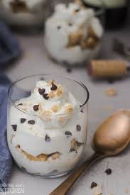 Cannoli Parfaits Sweetened Ricotta And Mascarpone Cheese Layered With Crumbled Cannoli Mini Chocolate Chips Recipes Chocolate Chip Recipes Cannoli Recipe Easy