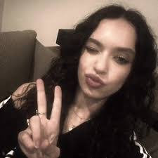 Danielle Dai's Instagram, Twitter & Facebook